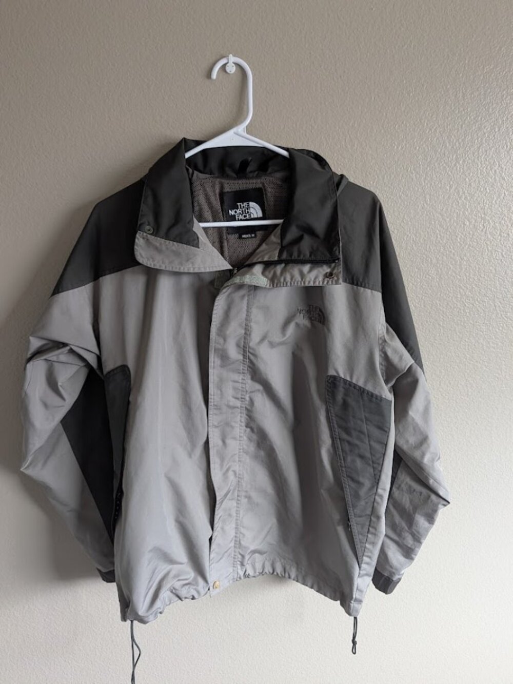 The North Face Gray Black Colorblock Zip Up Jacket Outdoor Gorpcore Style Size M